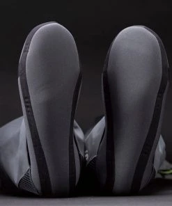 Orvis Men's Pro Waders Off The Water