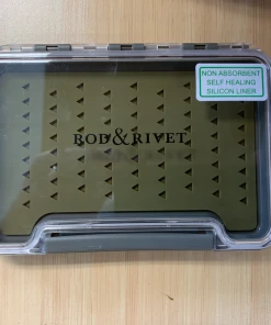 Rod & Rivet Medium Silicon Slim Fly Box