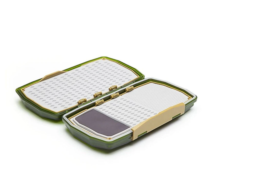 Umpqua UPG LT HD Walkabout Fly Box 3 Umpqua UPG LT HD Walkabout Fly Box